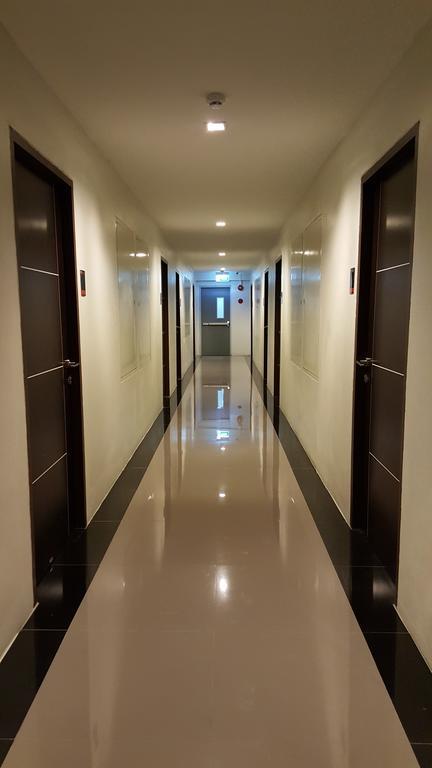 The Pixel Places Nonthaburi Exterior photo